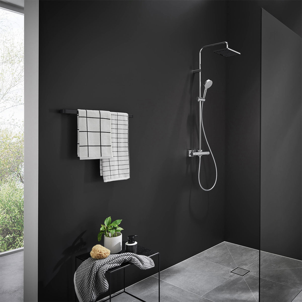 Hansgrohe Duschsystem Vernis Shape mit Thermostat chrom Bild 3