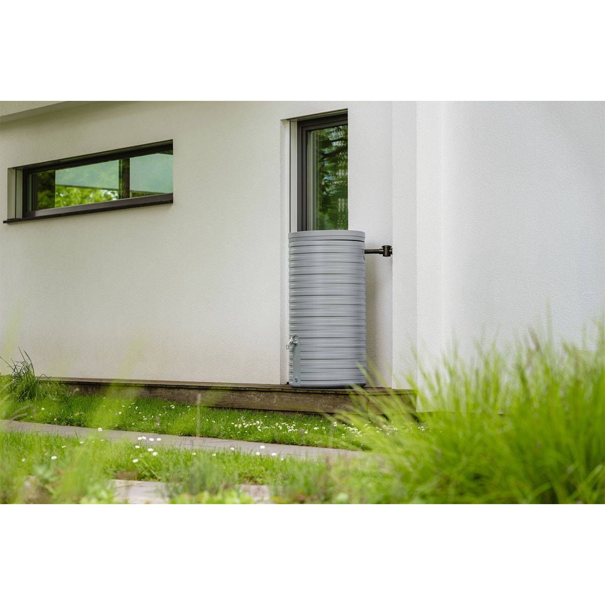 Garantia  Regentonne Nordic 2in1 300 Liter steingrau inkl. Deckel Bild 5