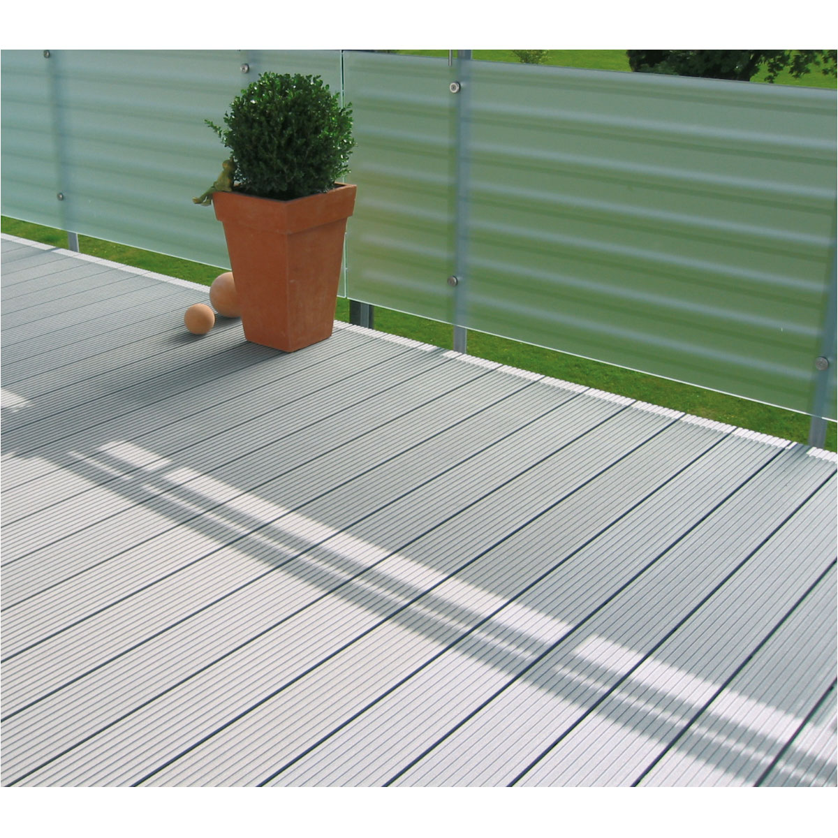 Kovalex WPC-Terrassenpaket matt grau 400 x 300 cm Bild 2