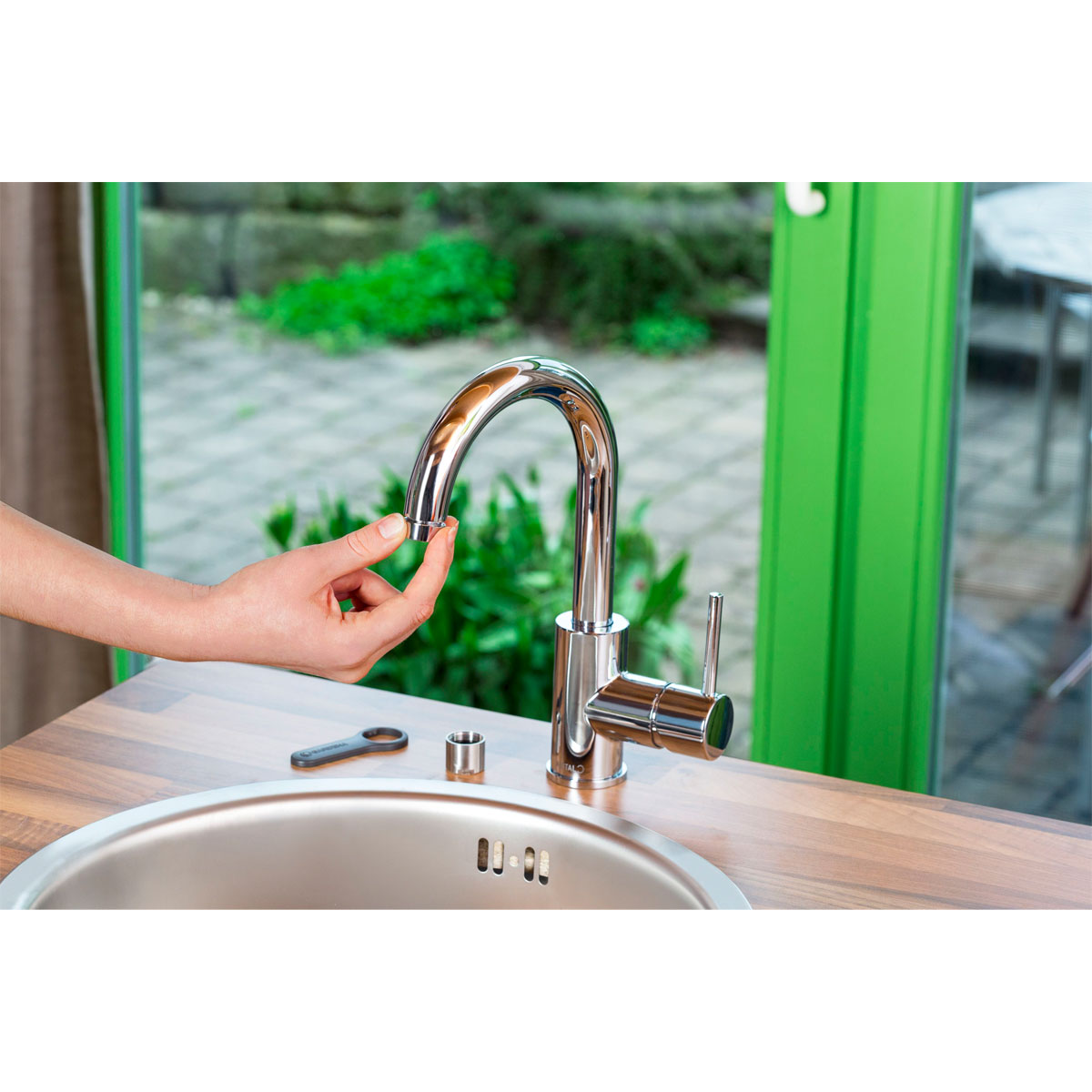 Gardena  Hahnverbinder für Indoor-Wasserhähne Bild 3