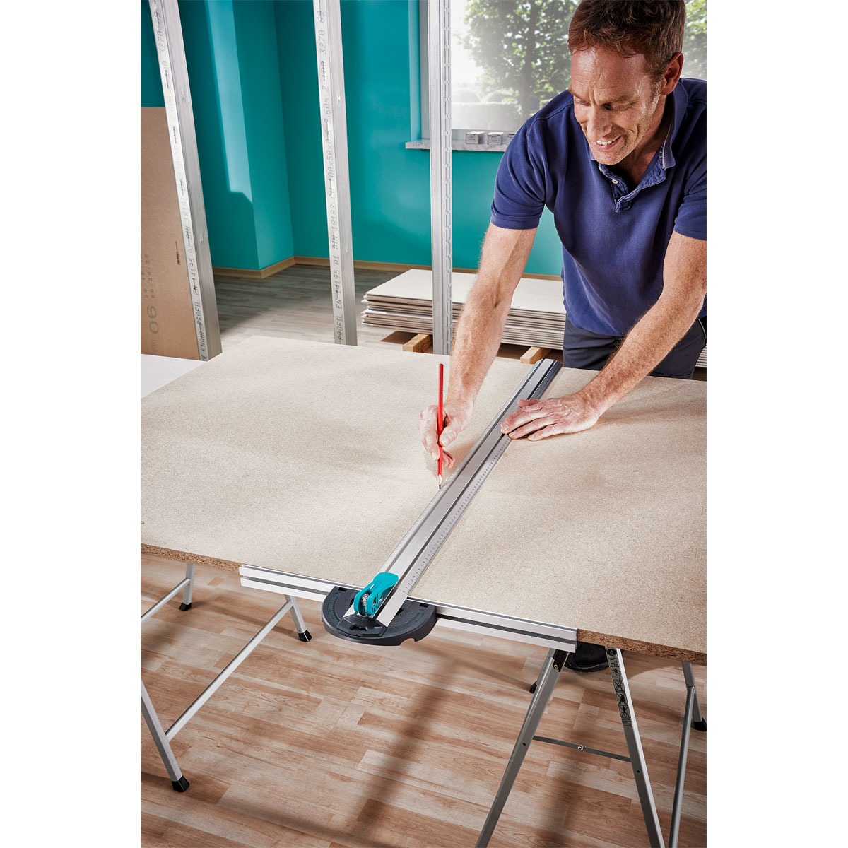 Wolfcraft  T-Schiene mit Parallelschneider Bild 7