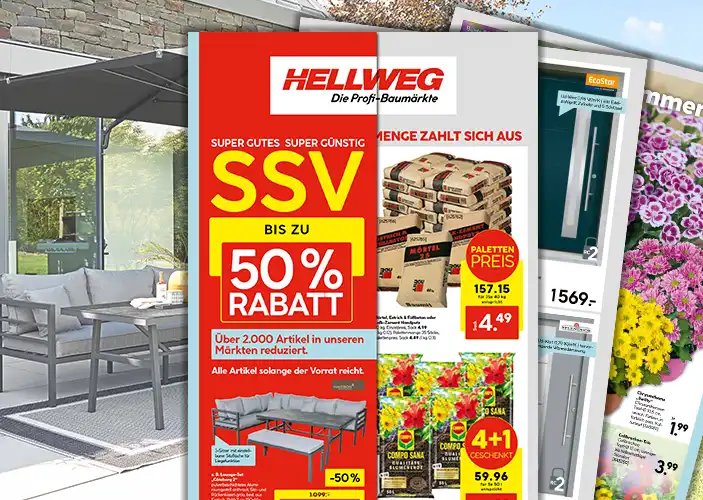 Rotes Hellweg Prospekt aufgeklappt, im Hintergrund eine Gartenlounge und ein Sonnenschirm auf einer Terrasse