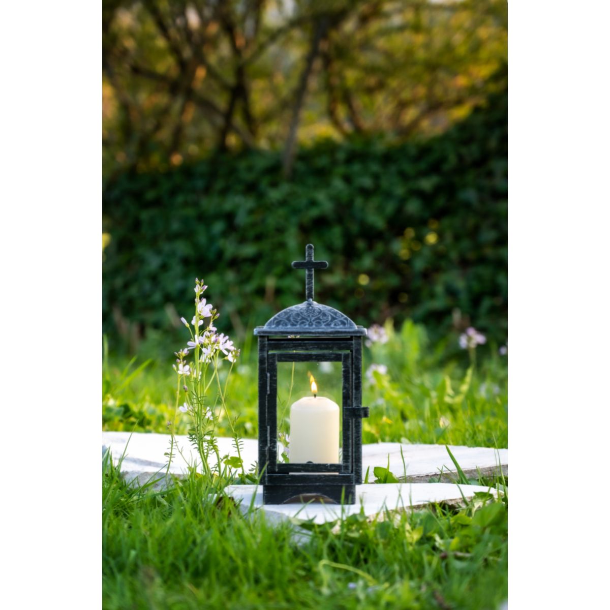 Flower Power Grablaterne RUBI schwarz Glas Metall (ohne Kerze) Bild 2