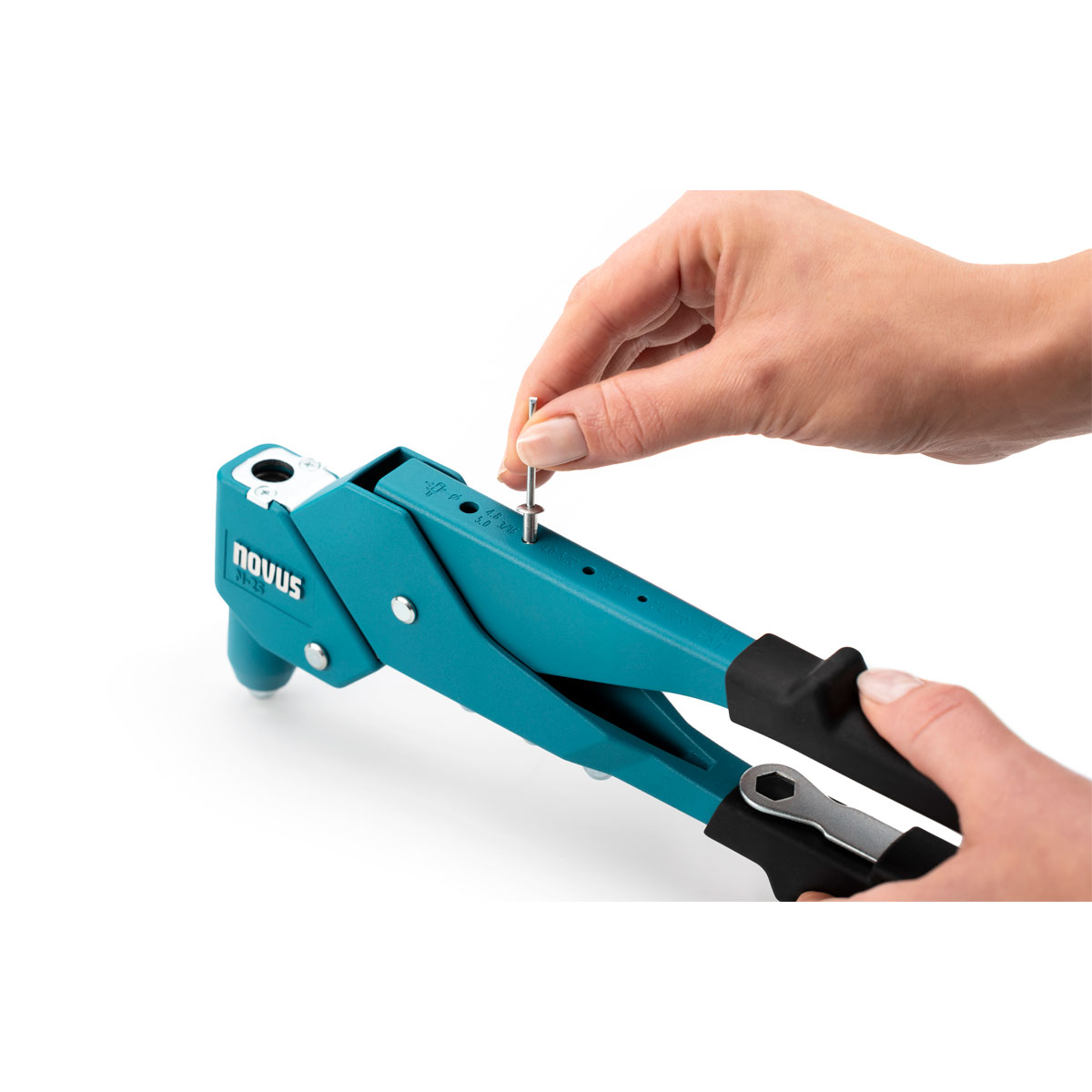 Novus Blindnietzange N-25 360° Schwenkkopf Bild 2