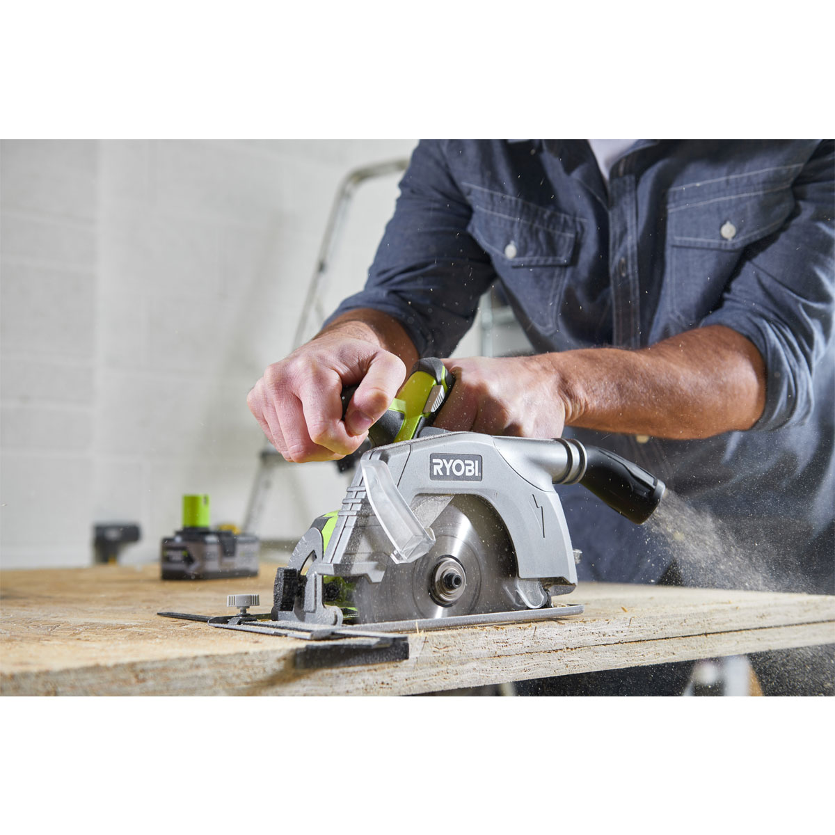 Ryobi  Akku-Handkreissäge R18CS-0 ohne Akku und Ladegerät Bild 3