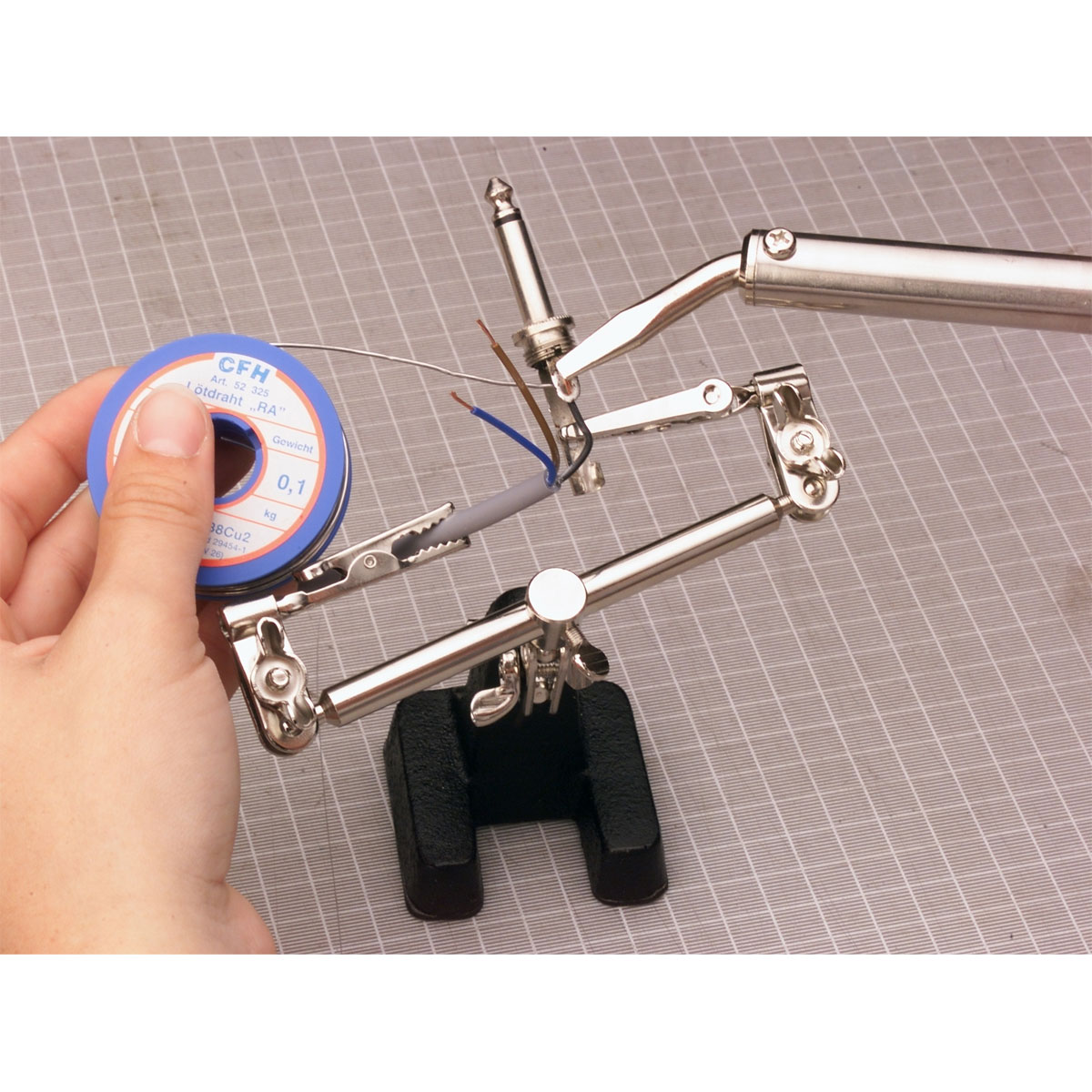 CFH Lötassistent LA 240 Bild 2