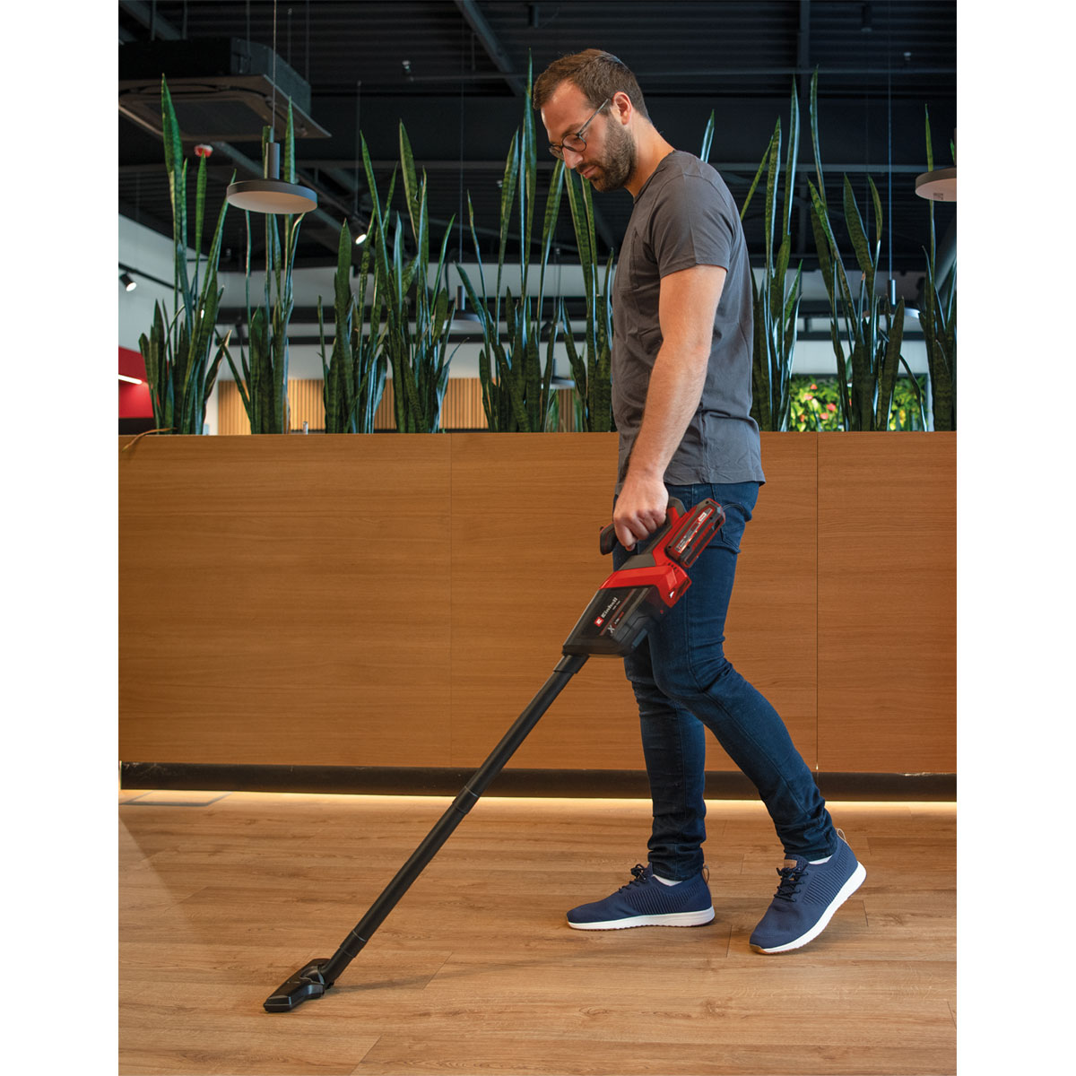 Einhell  Akku-Handstaubsauger TE-HV 18/06 Li - Solo Bild 3