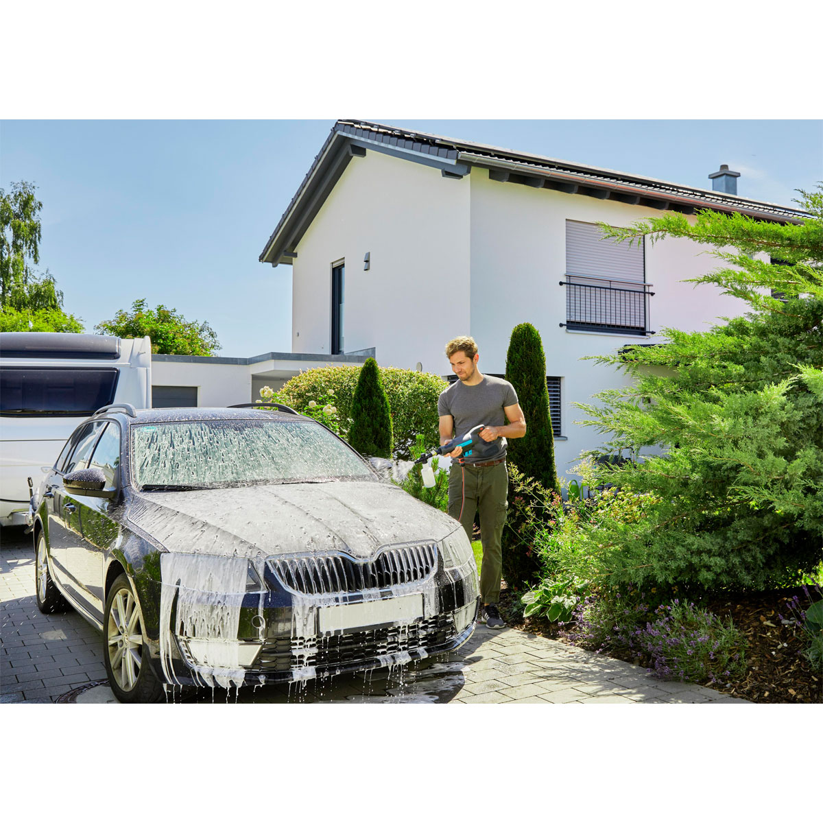 Gardena  Akku-Mitteldruckreiniger AquaClean 24/18 V P4A Solo Bild 11