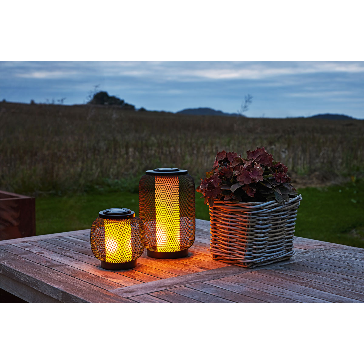 Flector Solar-Laterne Kea inkl Flammeneffekt schwarz Metall Bild 4