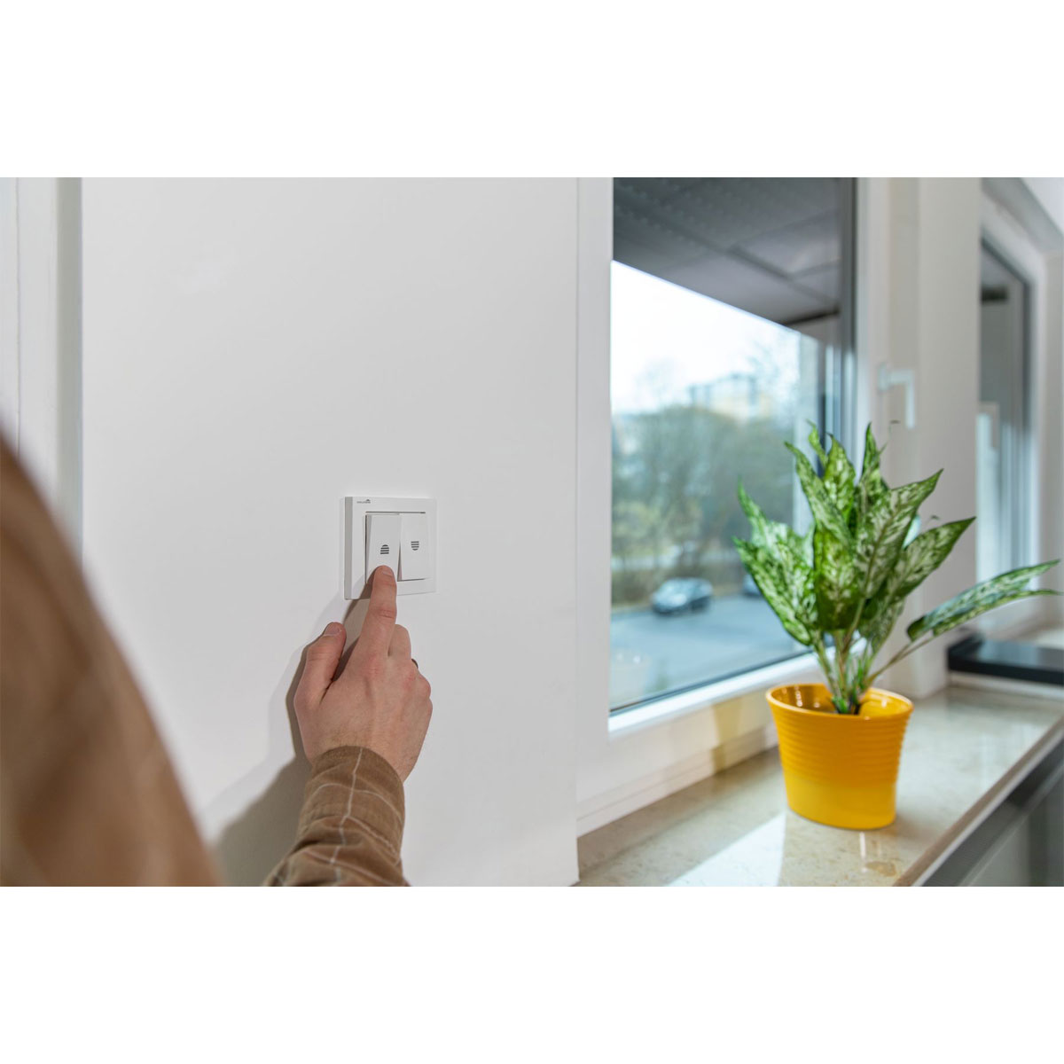 Schellenberg Rolladen-Tastschalter mit Rastfunktion Unterputz weiß Bild 6