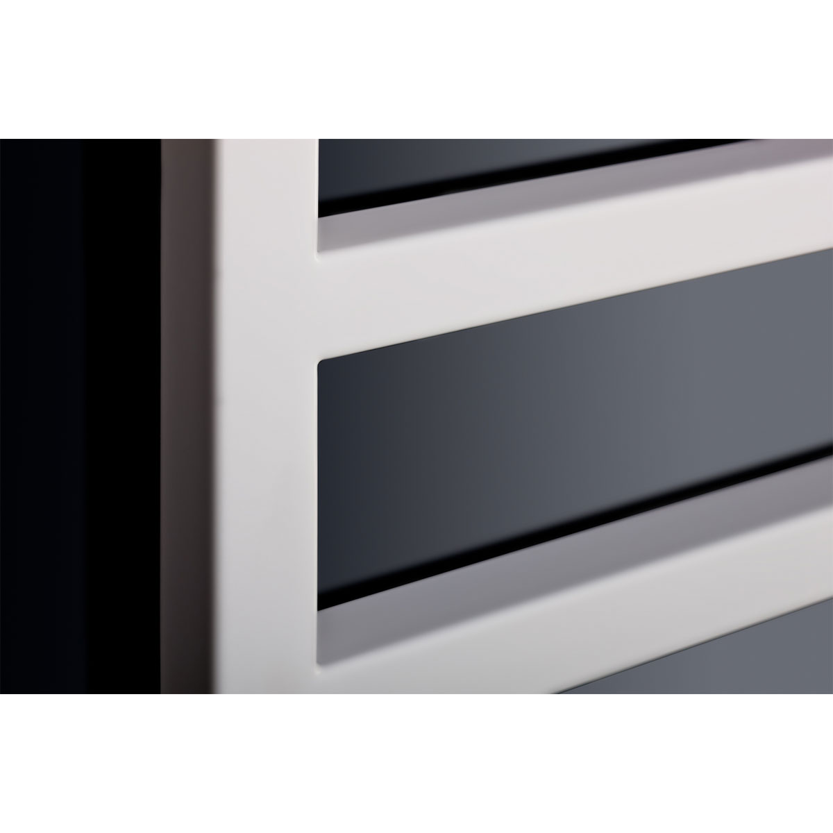 Ximax  Elektrischer Handtuchwärmer Pure 1710 x 600 mm 300 Watt Typ 3 Weiß Bild 2