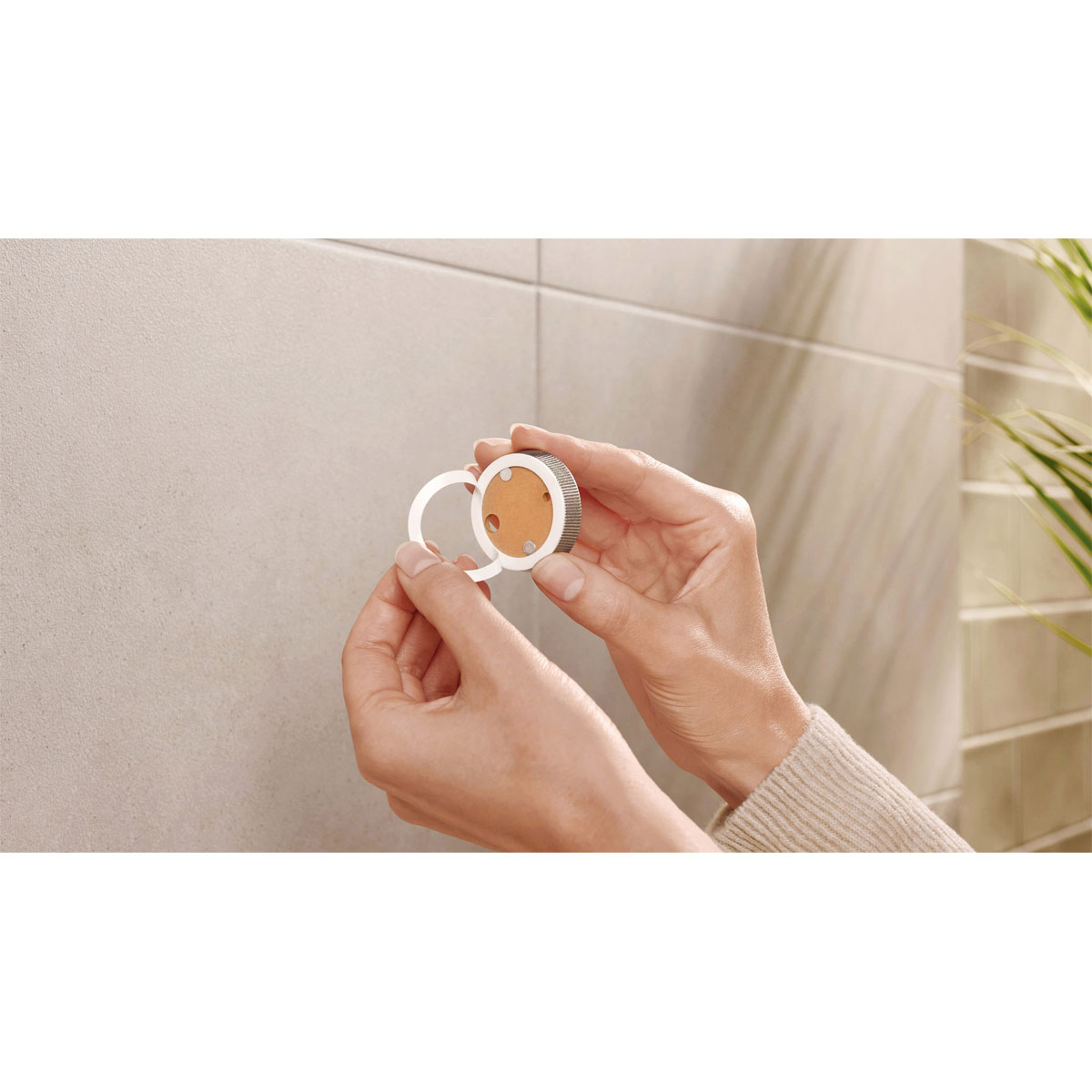 Tesa MOON White Handtuchhalter zweiarmig  Bild 4