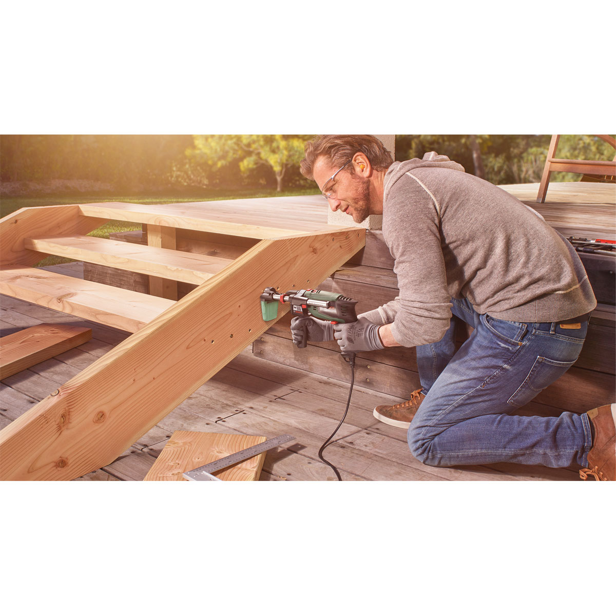 Bosch  Schlagbohrmaschine UniversalImpact 700 inkl Bohrassistent Bild 3