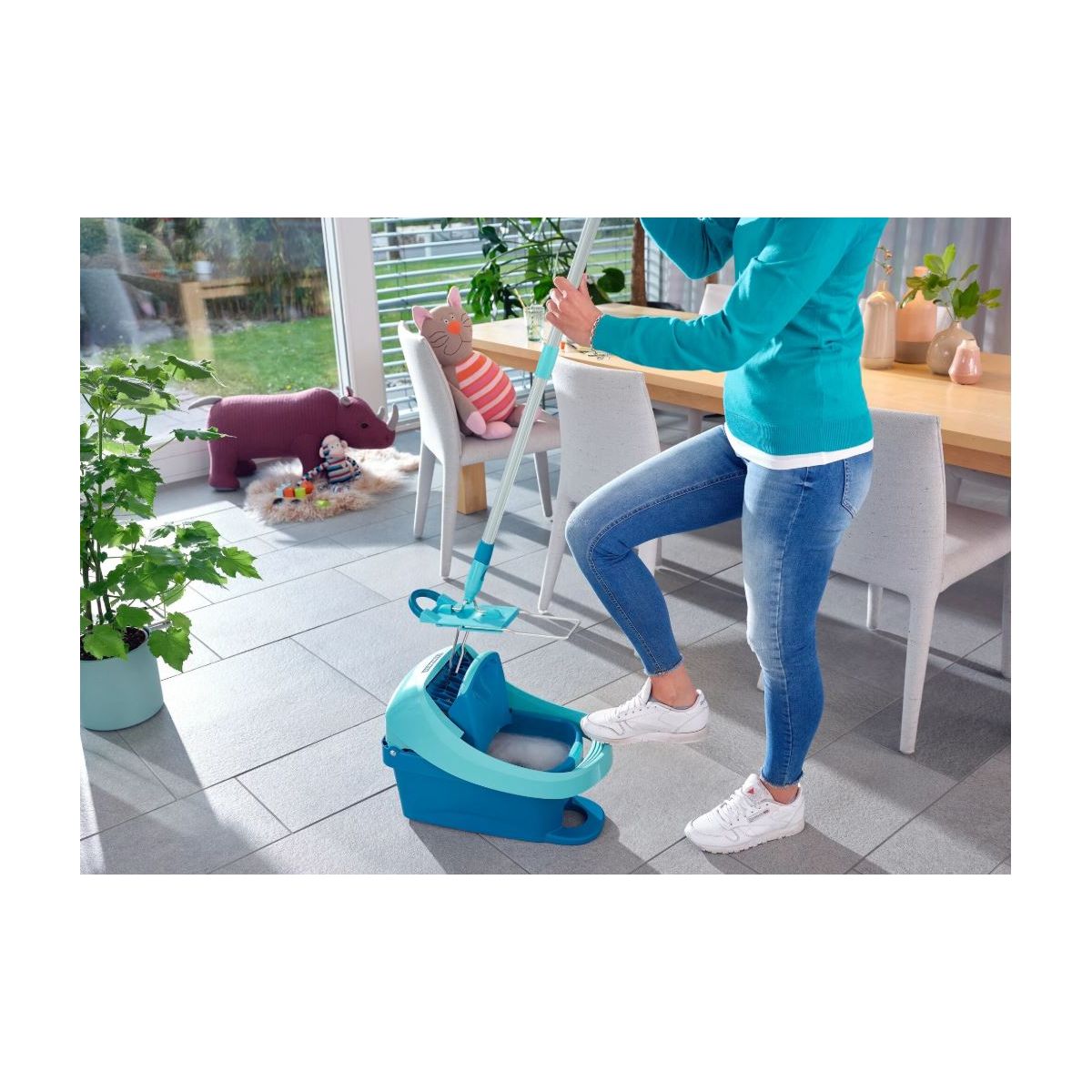 Leifheit Set Wischtuchpresse Profi XL mit Rollen und Bodenwischer Bild 3