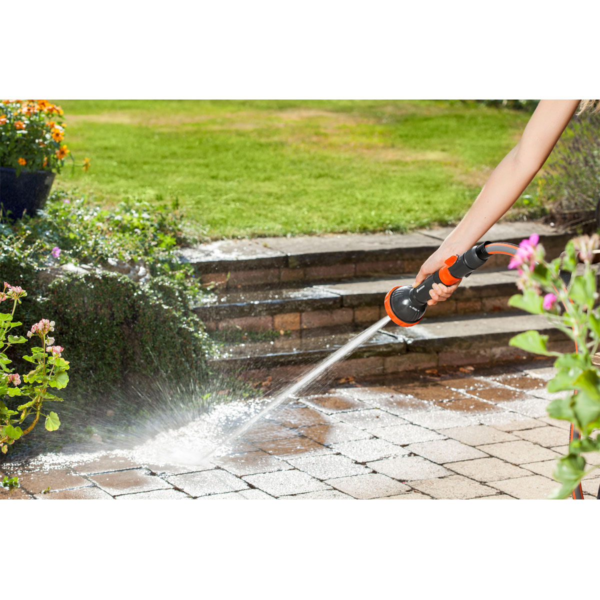 Gardena  Profi-System-Spritz-Brause verpackt Bild 4