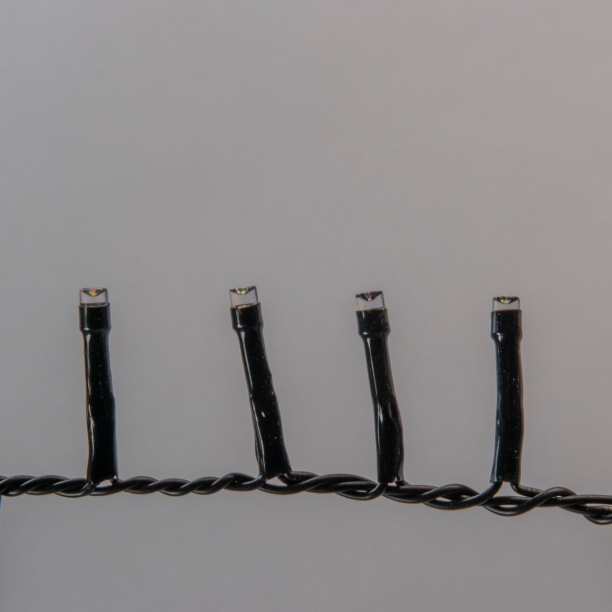 Konstsmide LED Minilichterkette mit 400 bonbonfarben LEDs Bild 8