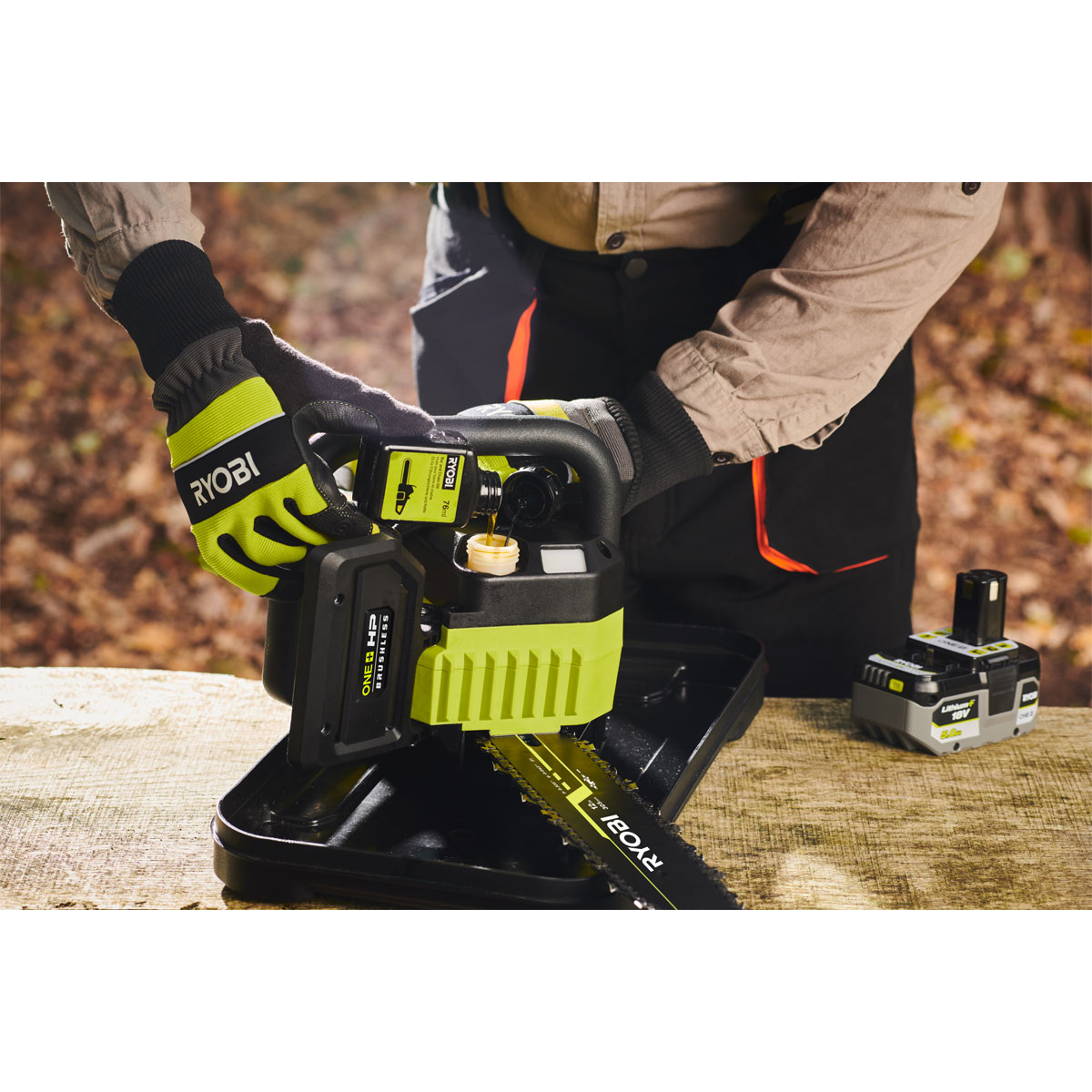 Ryobi  Akku-Kettensäge RY18CSX30A-0 Schwertlänge 30 cm Bild 4