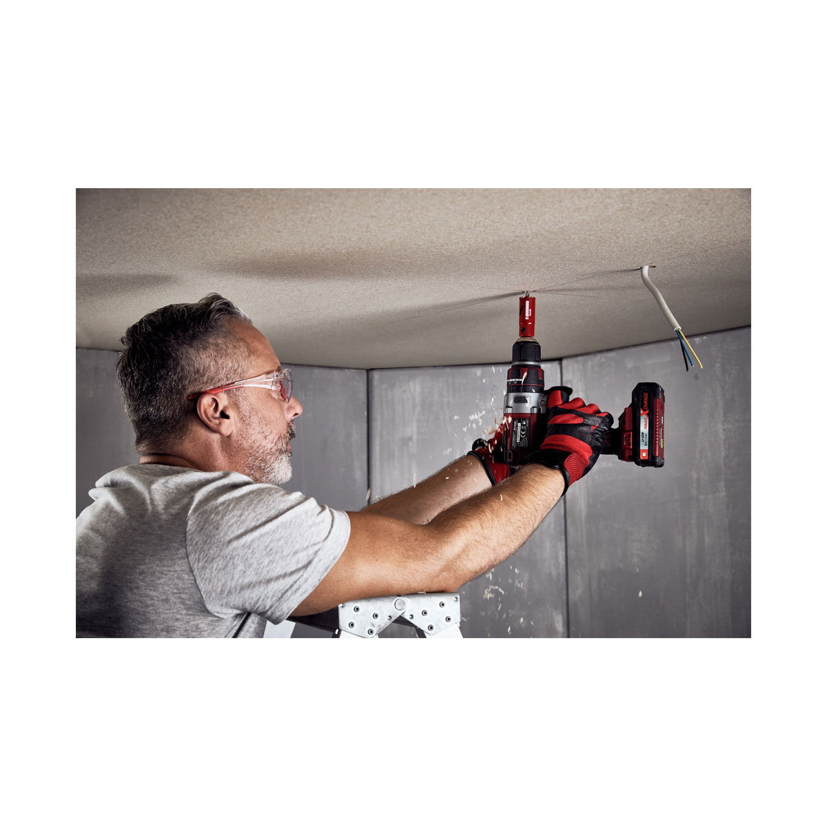 kwb  Löchsäge mit Schaft und Bohrer Durchmesser 35 mm Bild 4