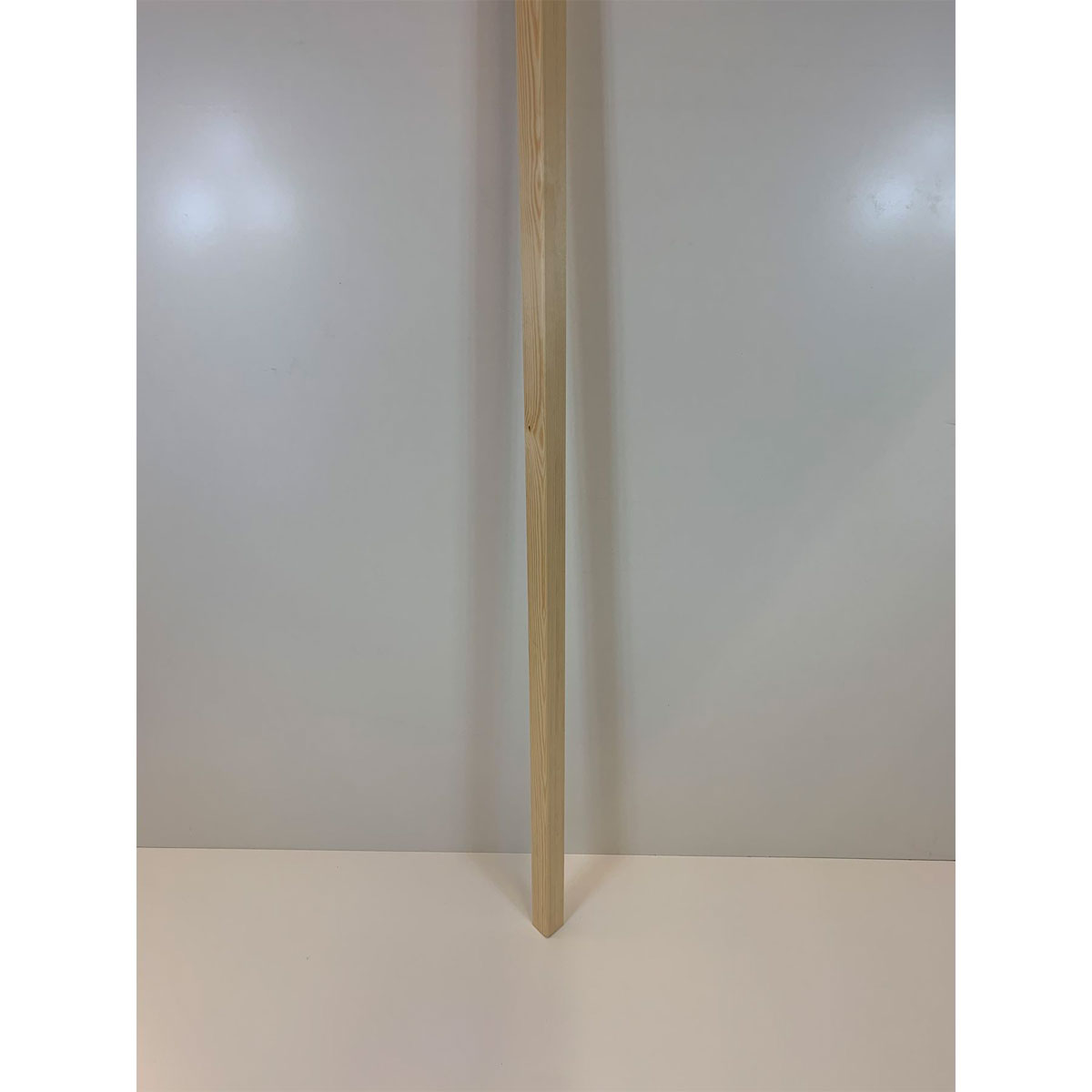 Winkelleiste Kiefer 240 x 4,2 x 4,2 cm Bild 1