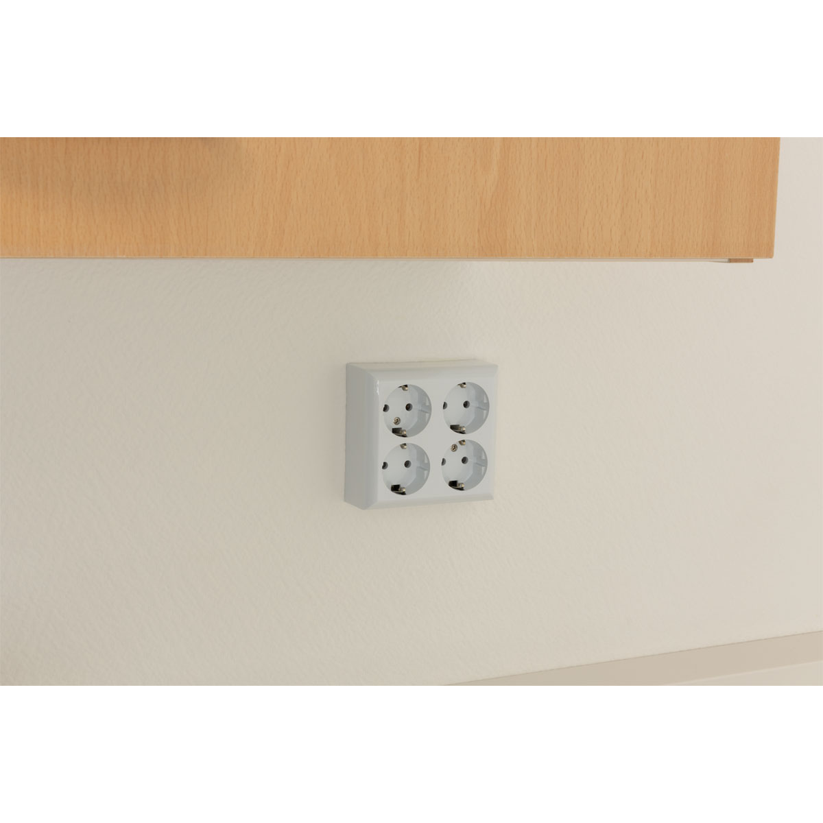 REV Ritter AP-Schalterprogramm PlanoLuxe weiß Steckdose 4-fach Bild 3