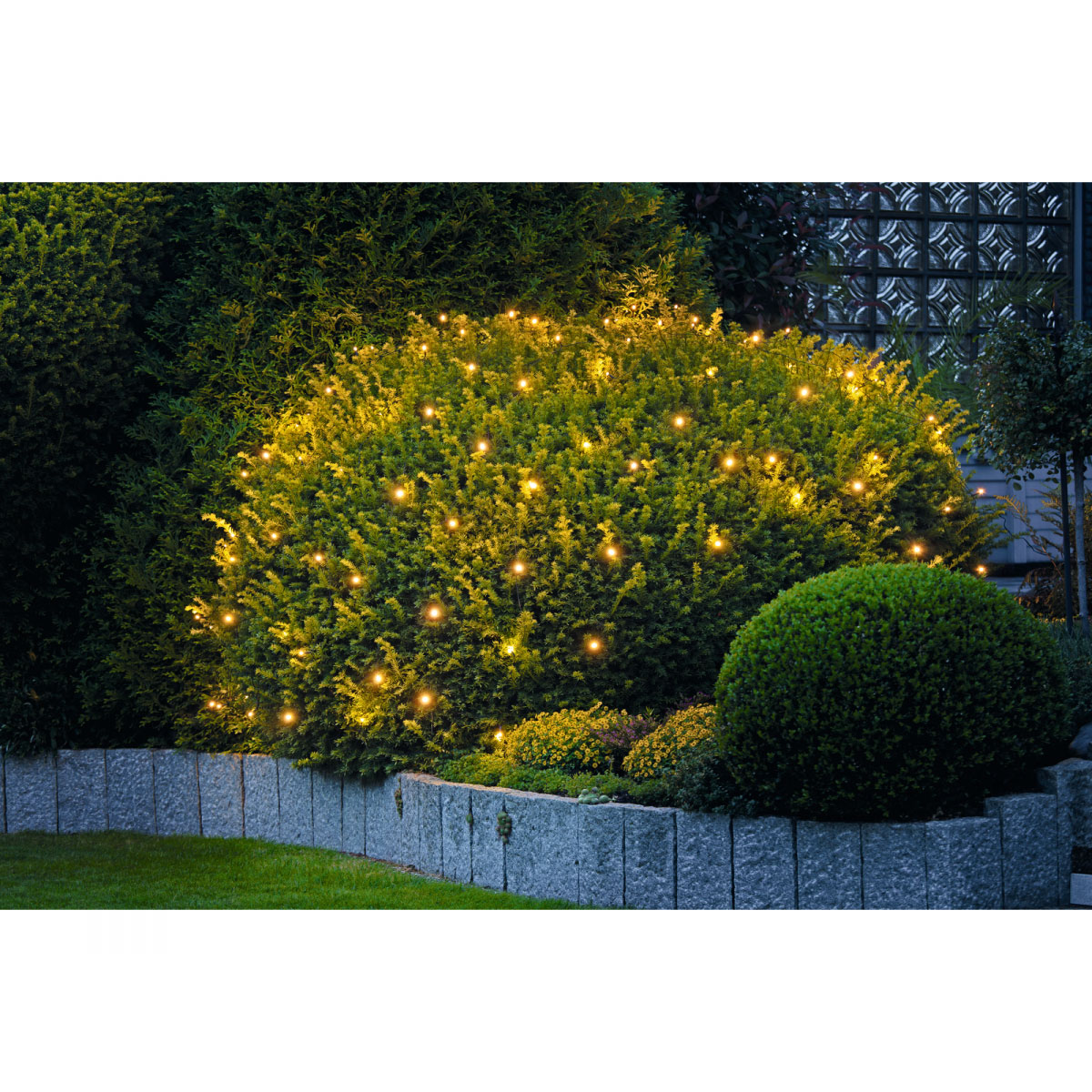 Ambientis LED-Außenlichternetz 200 warmweiße LED 3 x 3m Bild 4