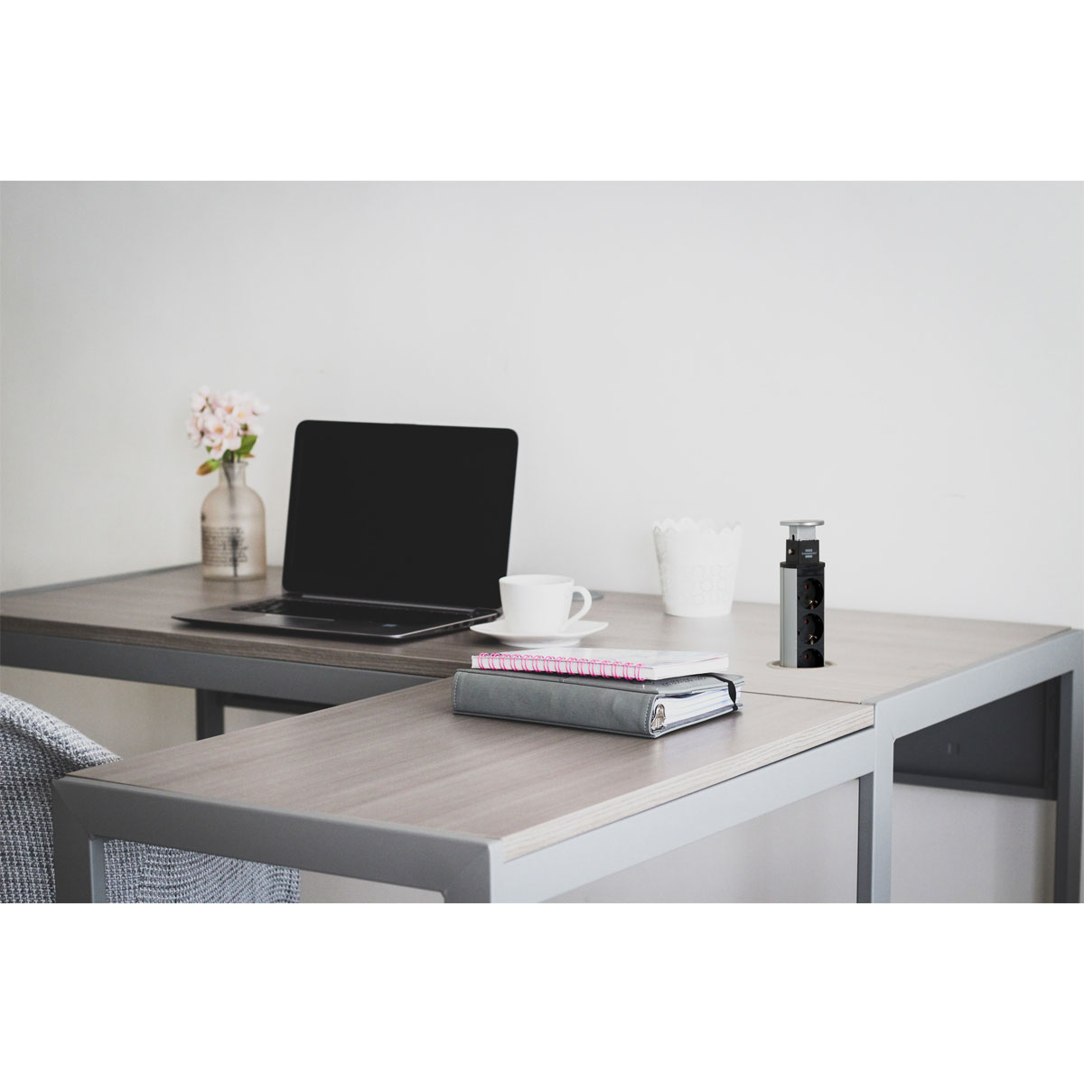 Brennenstuhl Tischsteckdose 3-fach Bild 5