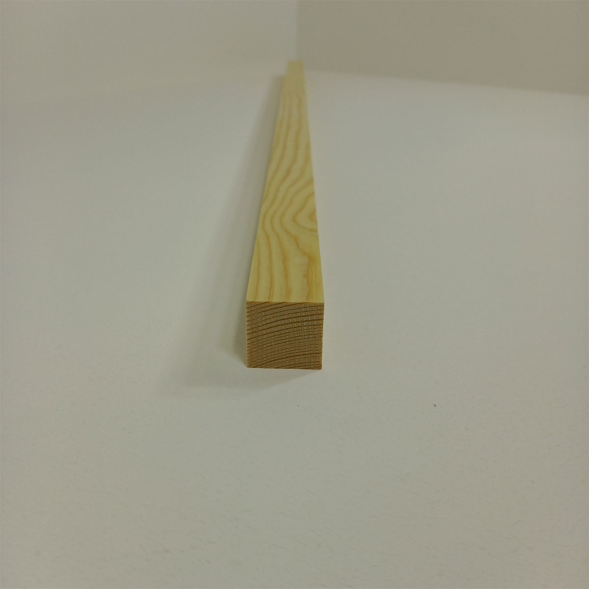 Quadratleiste „Nadelholz“ 30x30x1000 mm