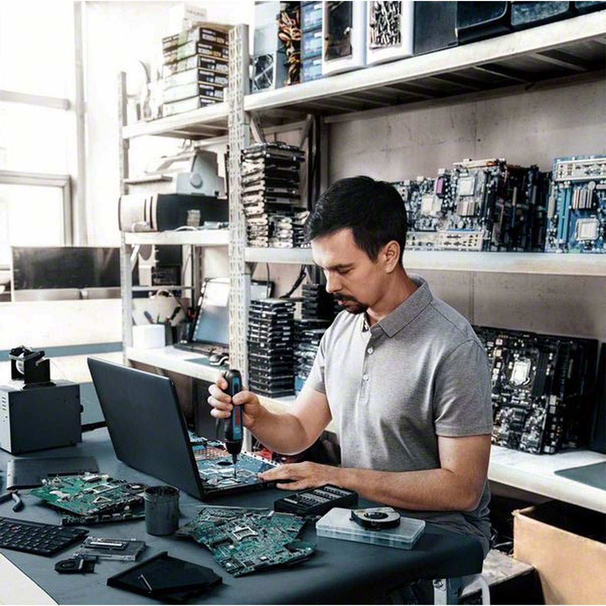 Bosch Professional   Akku-Schrauber Go inkl Bit-Set Bild 4