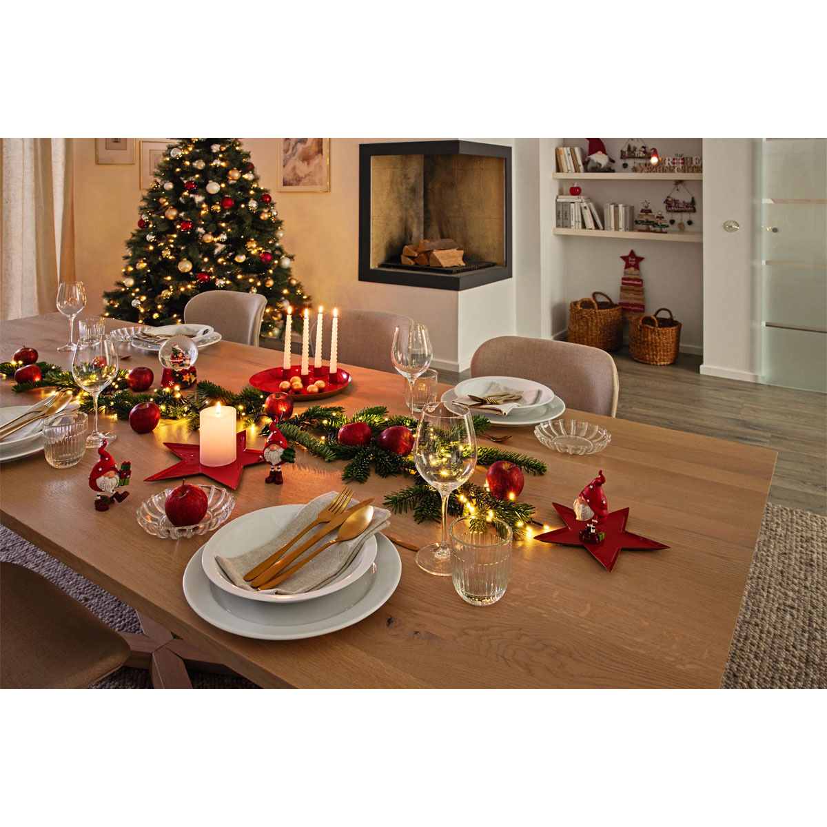 Spieluhr Schneekugel Santa sortiert Poly 14,5 cm Bild 4