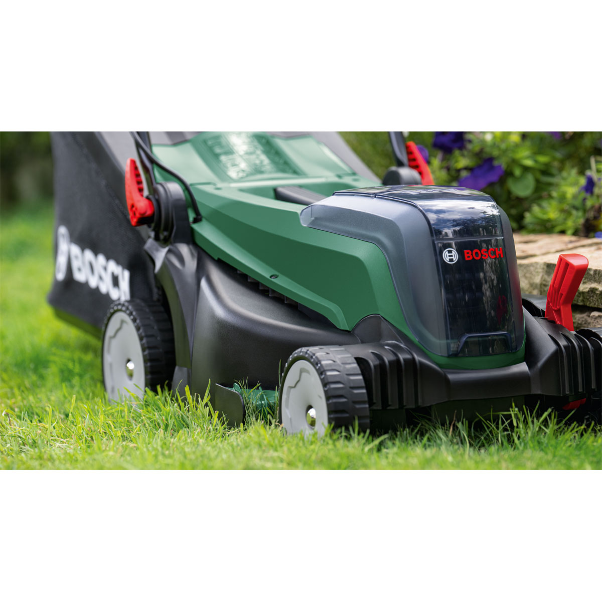 Bosch  Akku-Rasenmäher Universal Rotak 2 x 18V 37-550 Bild 4