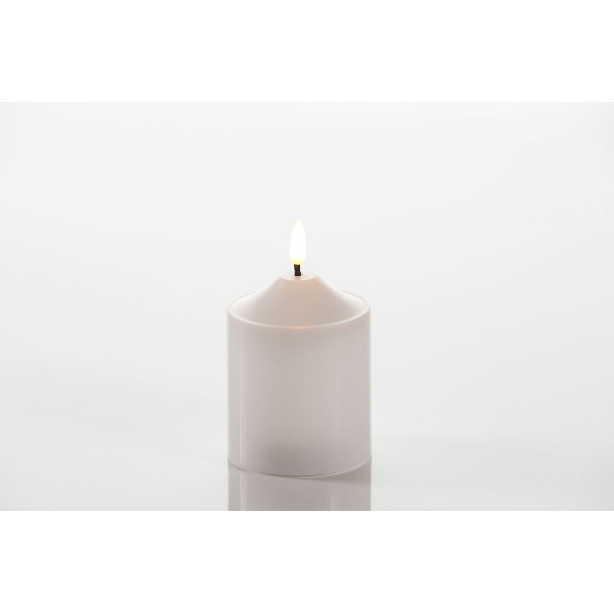 LED-Kerze Vela 7,5 x 12 cm weiß
