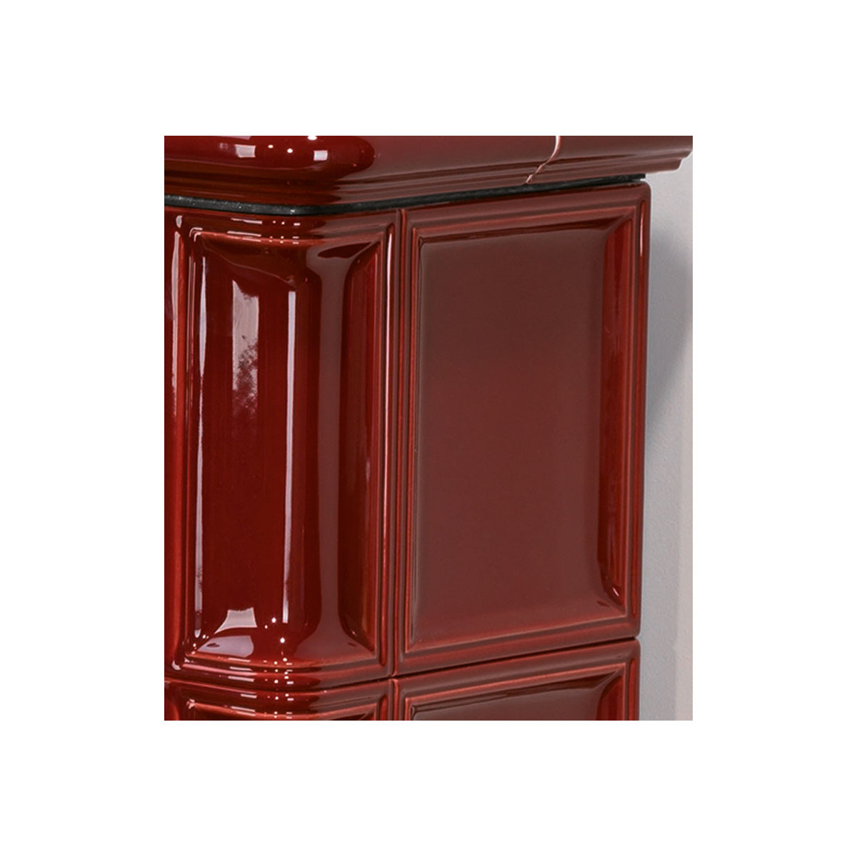 Kachelkamin Bavaria Bordeauxrot mitSockel Bild 2