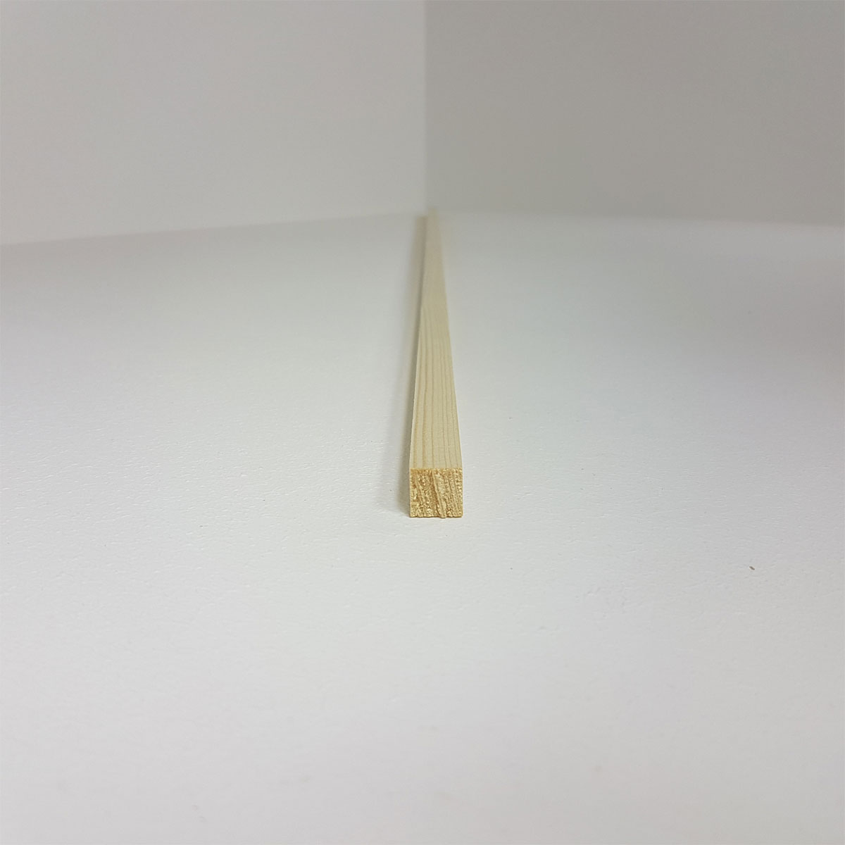 Modelbauleiste Quadrat Kiefer 12 x 12 x 1000 mm Bild 2