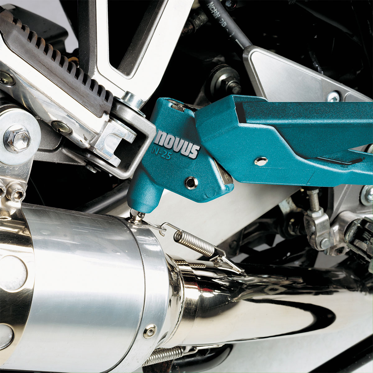 Novus Blindnietzange N-25 360° Schwenkkopf Bild 4