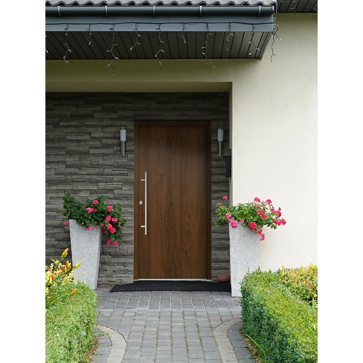 SplenDoor  Premium-Haustür Passivedoor Ribe energiesparend nussbaum 100 x 200 cm links Bild 2